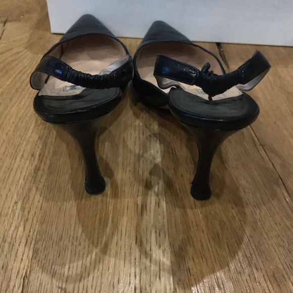 Manolo Blahnik Black Sling Back Heels - Picture 3 of 12